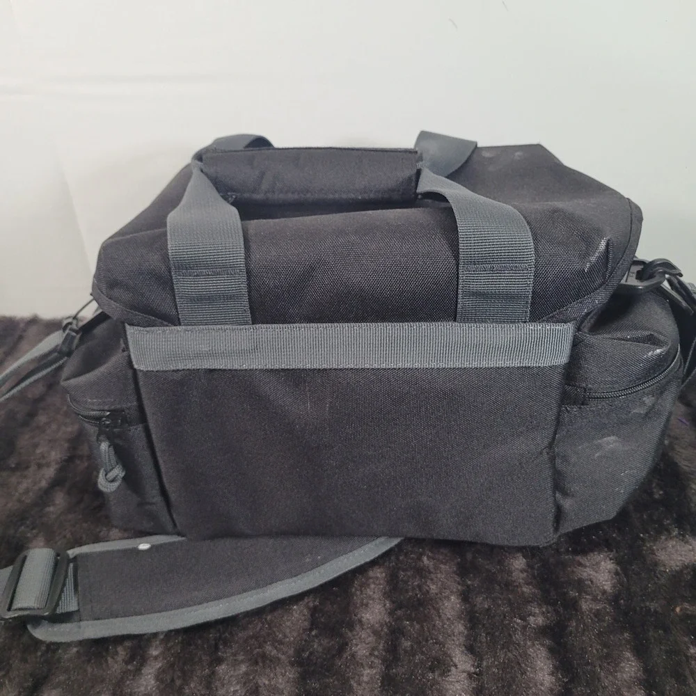 Canon Deluxe Gadget Bag 100EG Black Grey DSLR Camera Shoulder Bag Padded Case